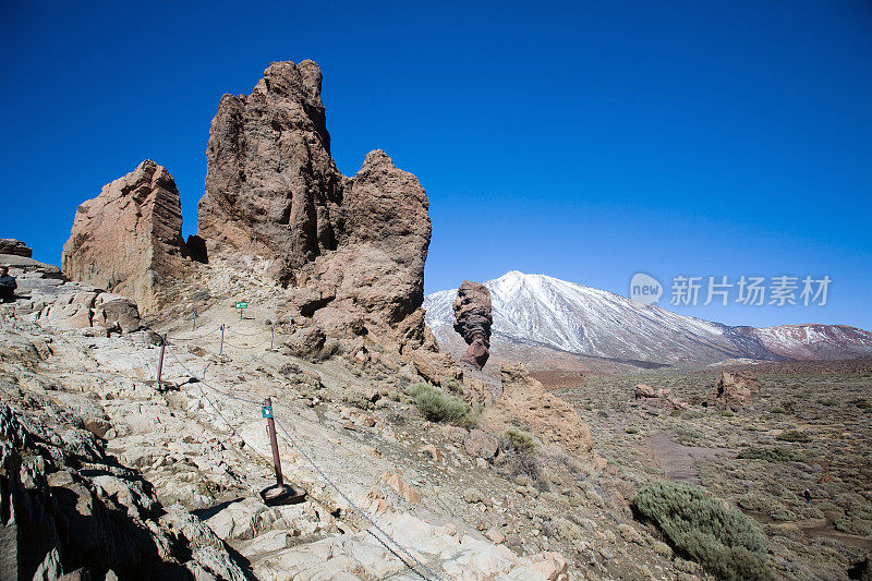 Los Roques和El Teide